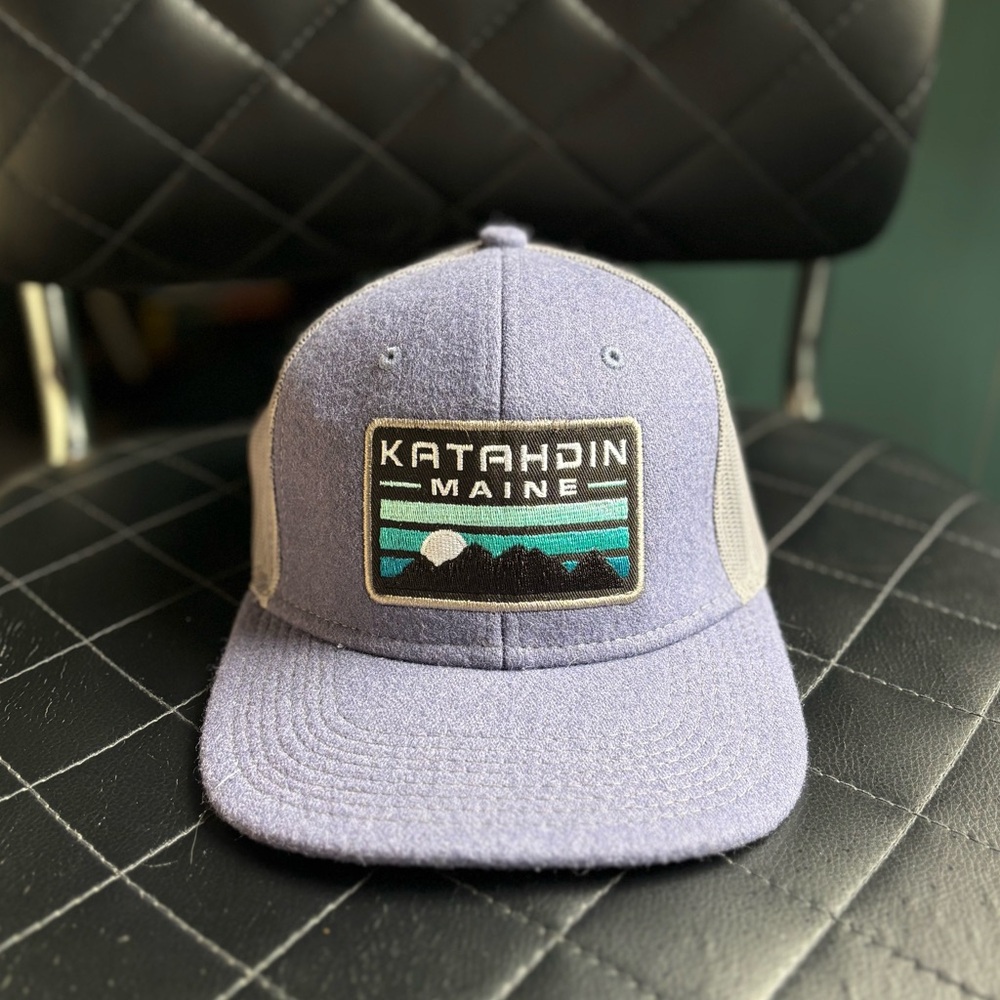 Katahdin, Maine - Oura Gray Mesh Sports Cap